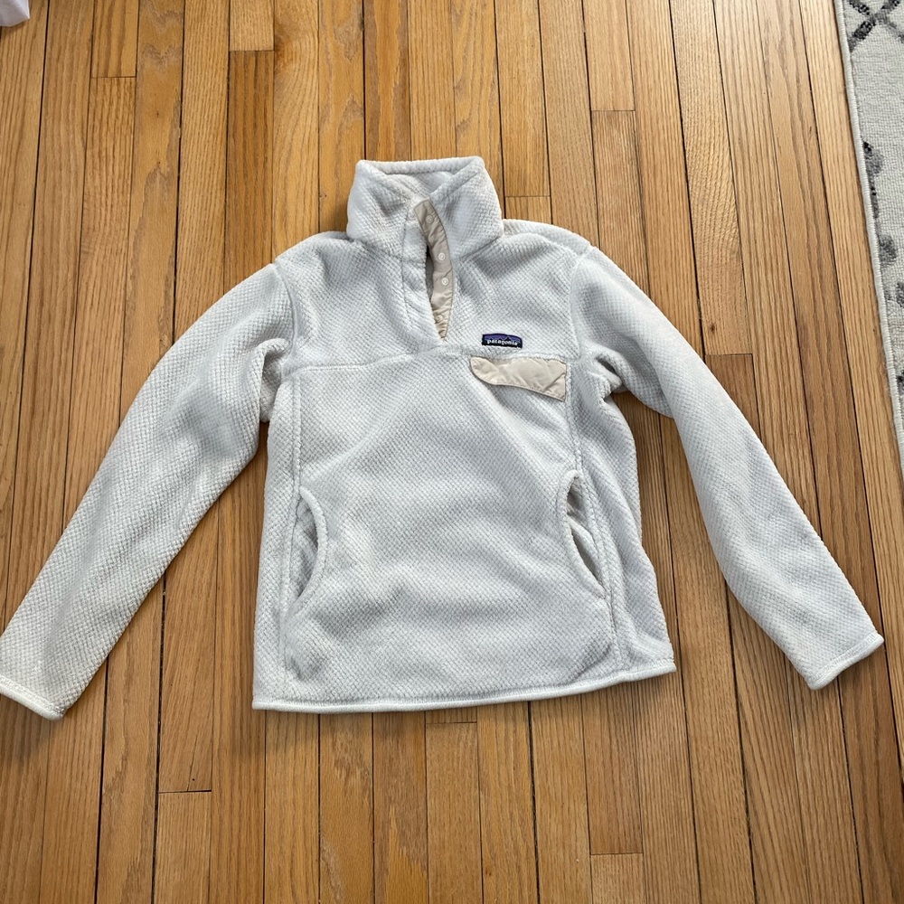 Patagonia Womens fleece pullover